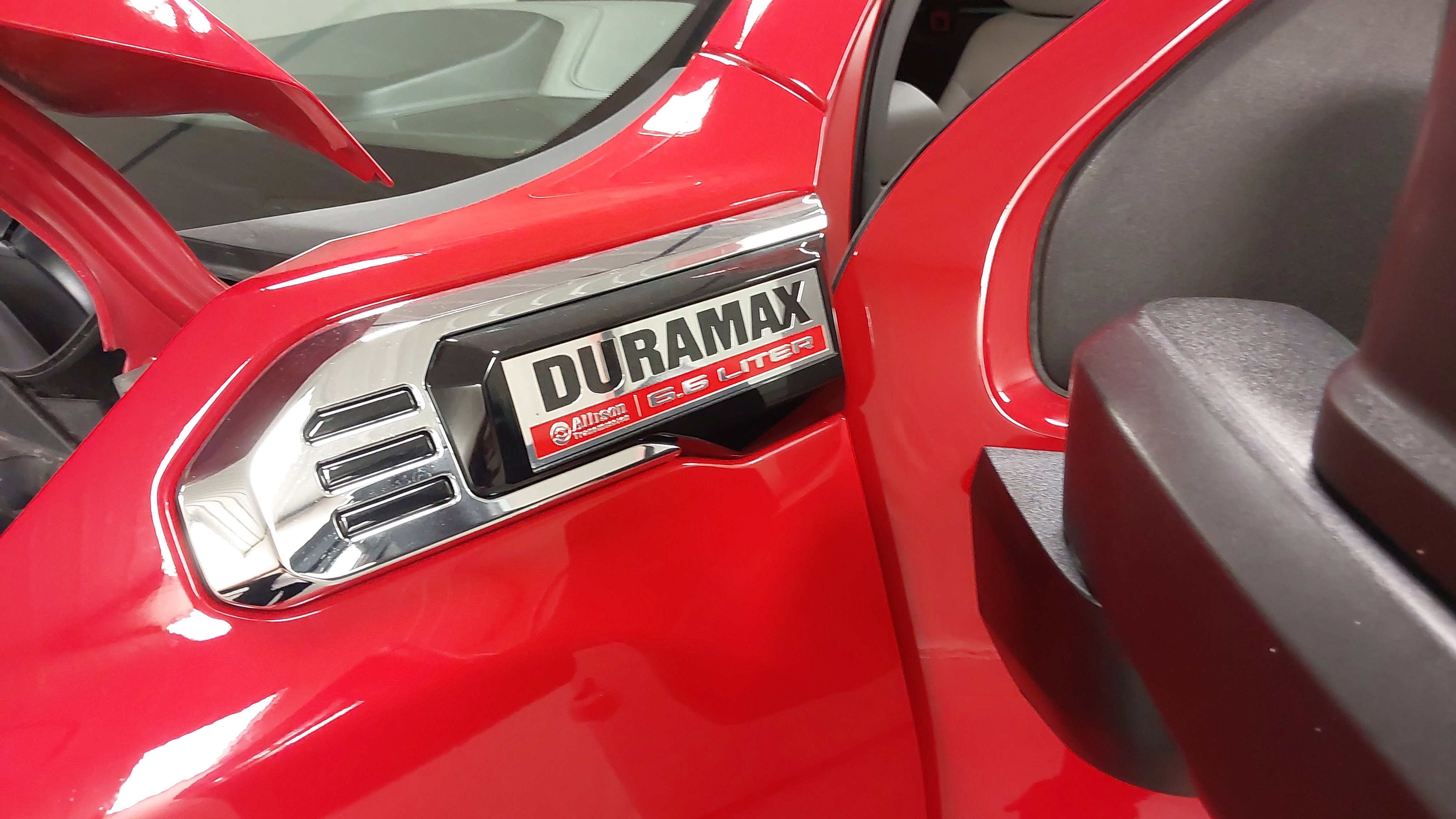 Used 2024 GMC Sierra 3500 SLE w/ SLE Convenience Package image 32