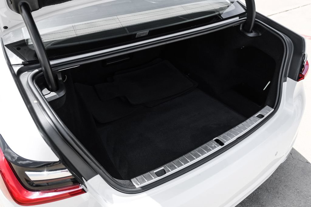Used 2020 BMW 740i w/ Premium Package RWD image 70