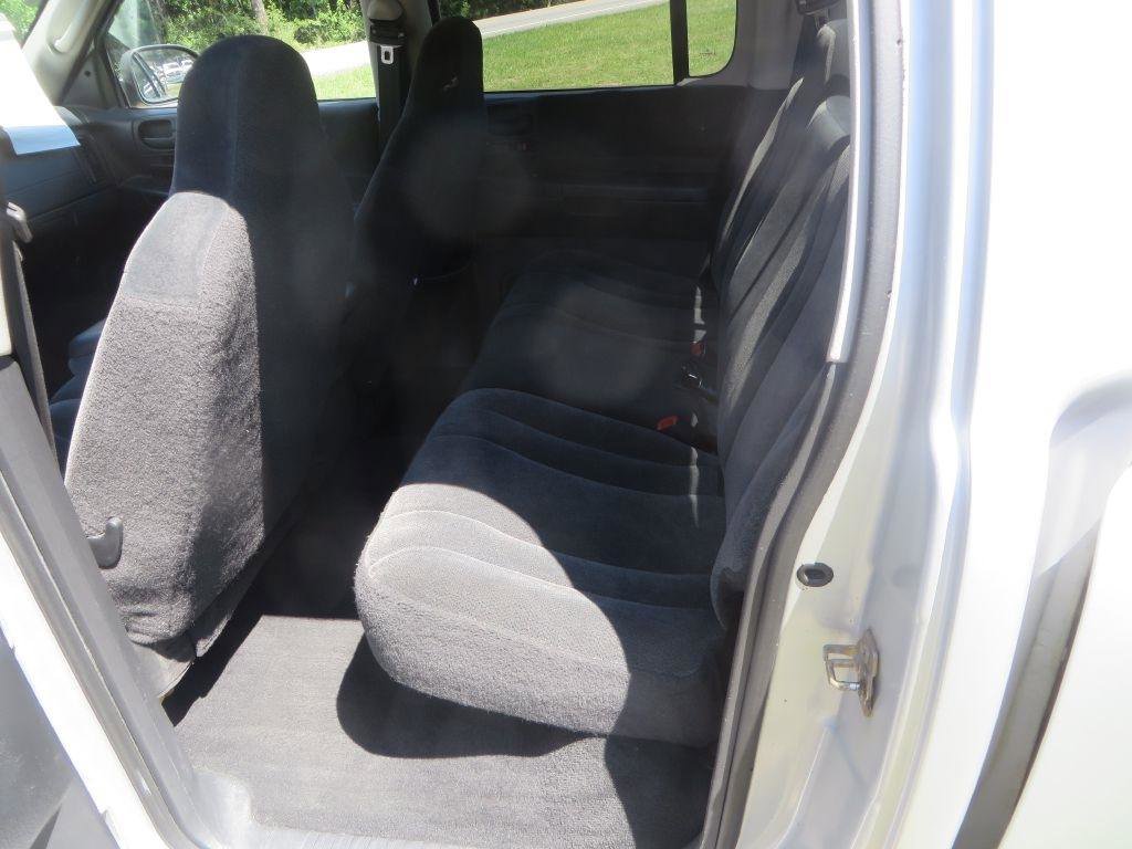 Used 2004 Dodge Dakota SLT w/ Chrome Appearance Group RWD image 22