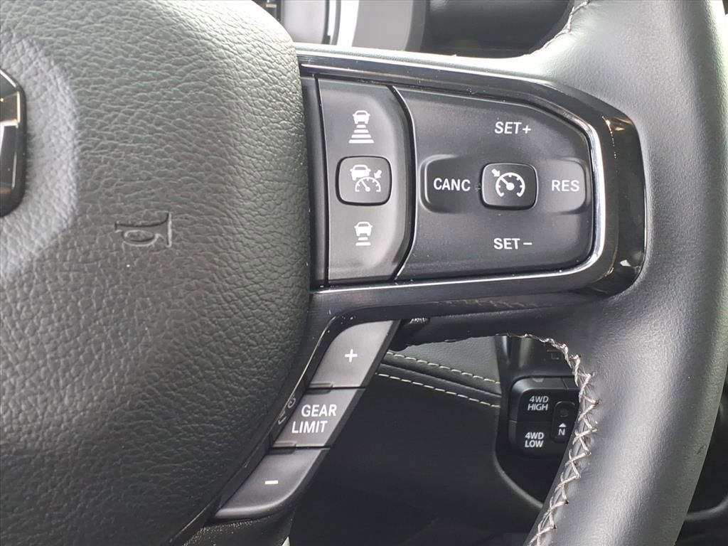 Used 2023 RAM 2500 Limited image 9