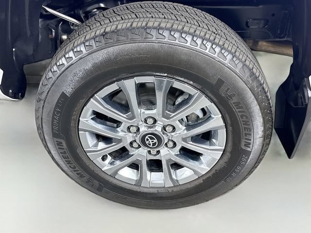 Certified 2024 Toyota Tacoma Limited AWD/4WD image 33