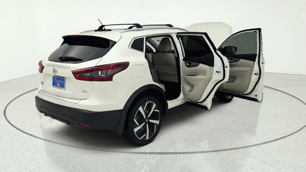 Used 2020 Nissan Rogue Sport SL FWD image 34