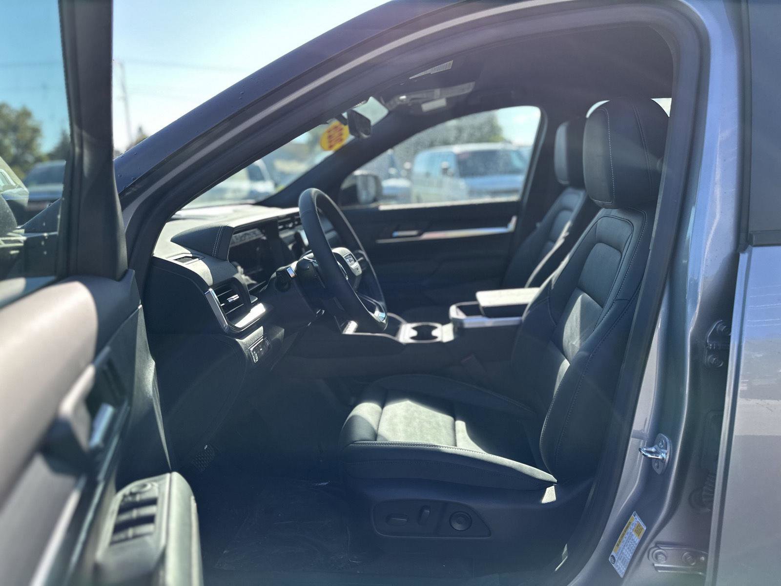 New 2026 GMC Terrain Elevation w/ Elevation Premium Package image 9