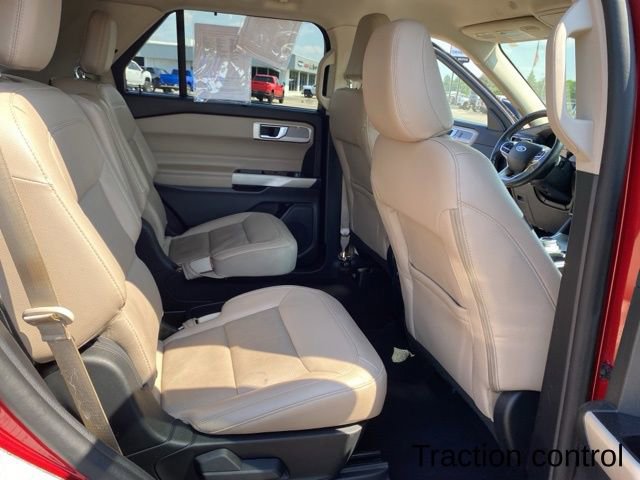 Used 2021 Ford Explorer Limited image 31