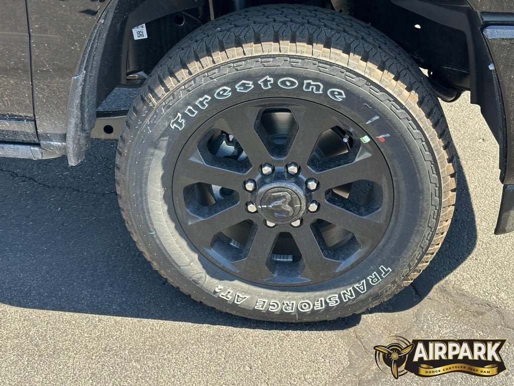 New 2026 RAM 2500 Laramie AWD/4WD image 10