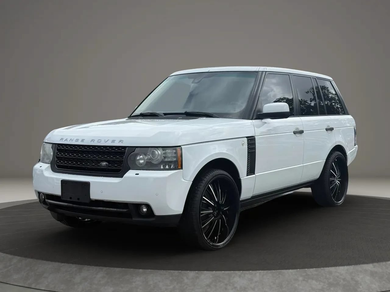 Used 2011 Land Rover Range Rover HSE AWD/4WD image 1