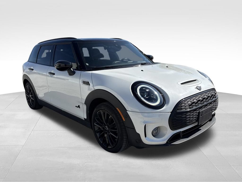 Used 2024 MINI Cooper Clubman S AWD/4WD image 3