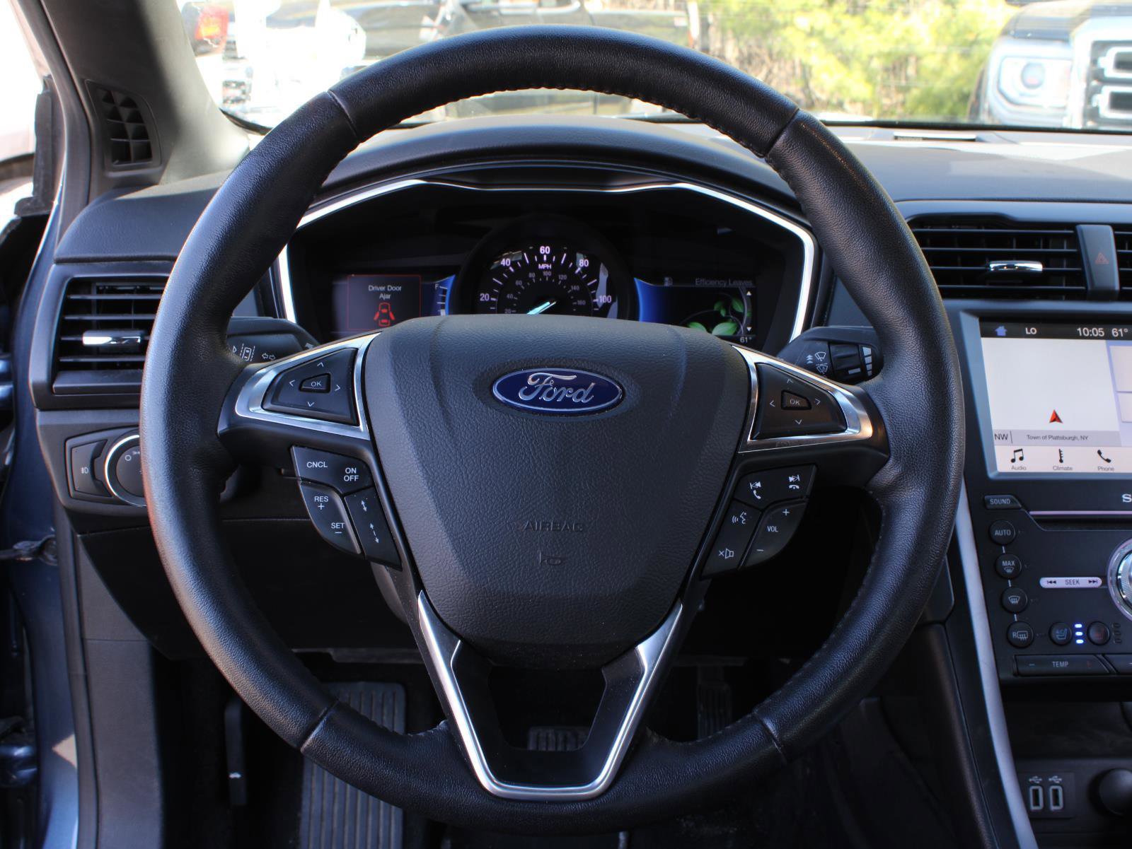 Used 2019 Ford Fusion Titanium FWD image 8