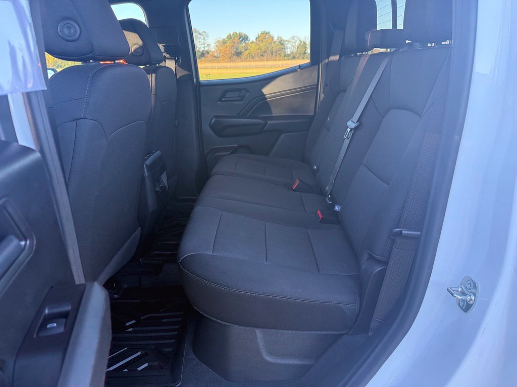 Used 2025 Chevrolet Colorado W/T w/ Advanced Trailering Package RWD image 13