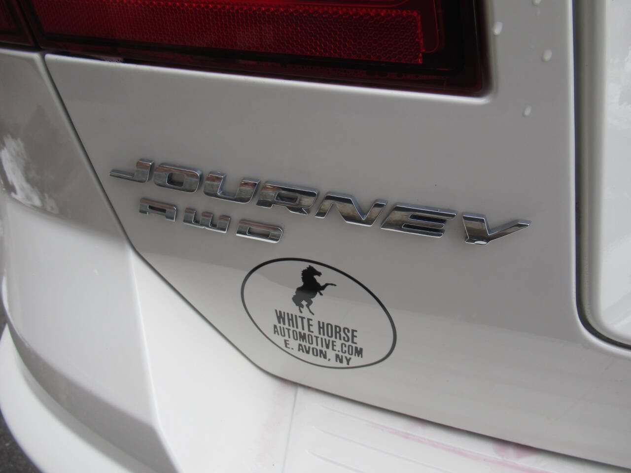 Used 2016 Dodge Journey SE w/ Safe & Sound Group image 10