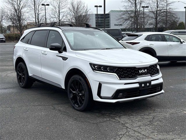 Used 2023 Kia Sorento SX image 1