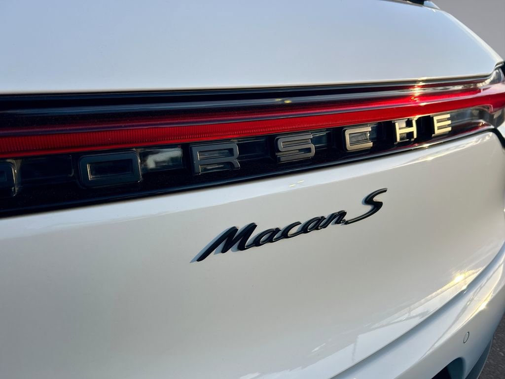 Used 2021 Porsche Macan S AWD/4WD image 32