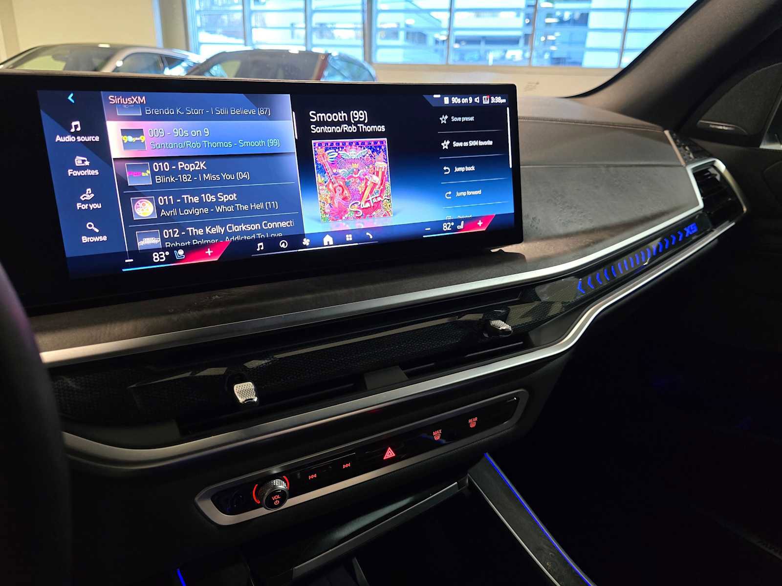 Used 2024 BMW X5 xDrive40i w/ Premium Package image 27