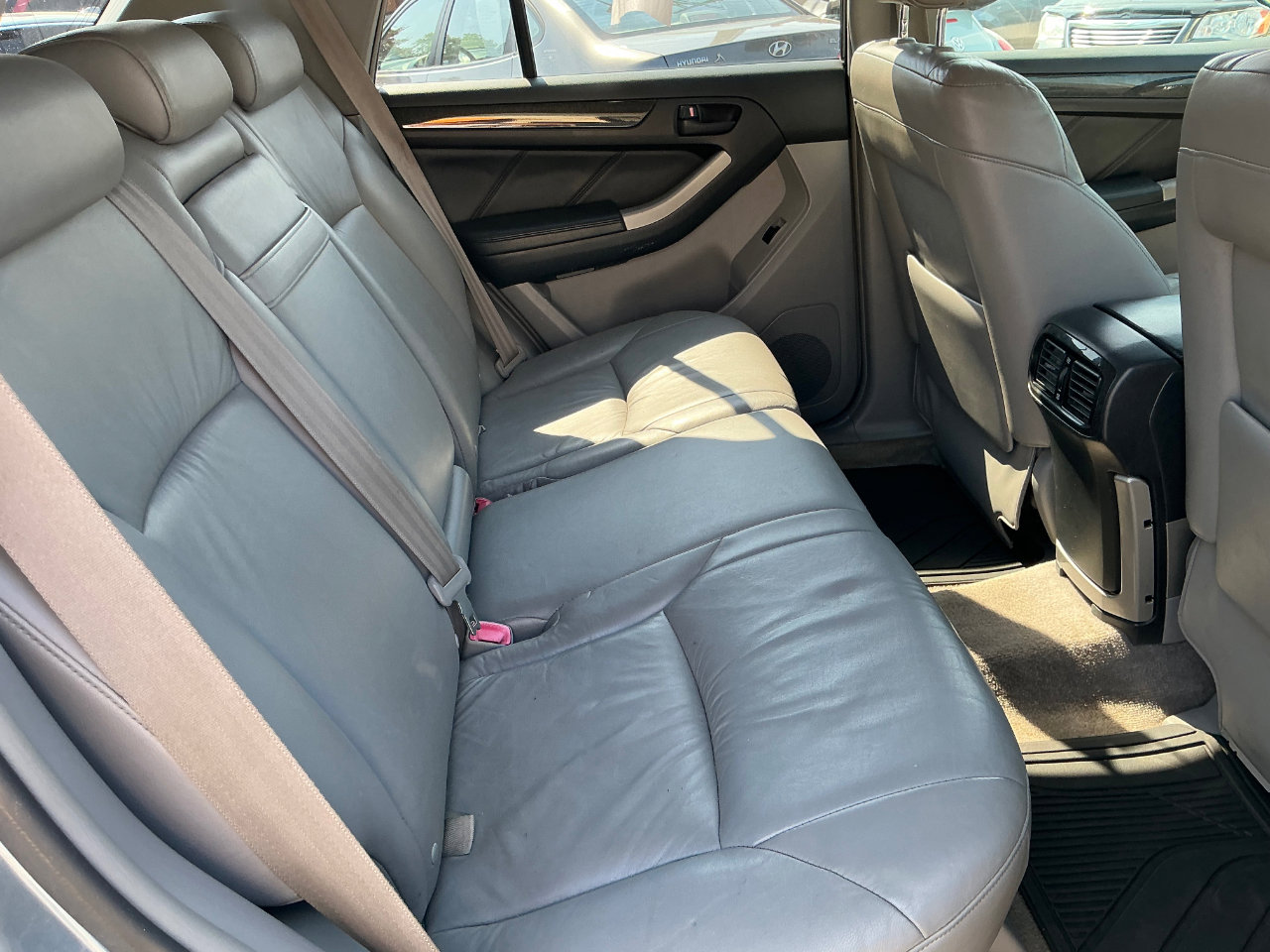 Used 2005 Toyota 4Runner Limited image 10