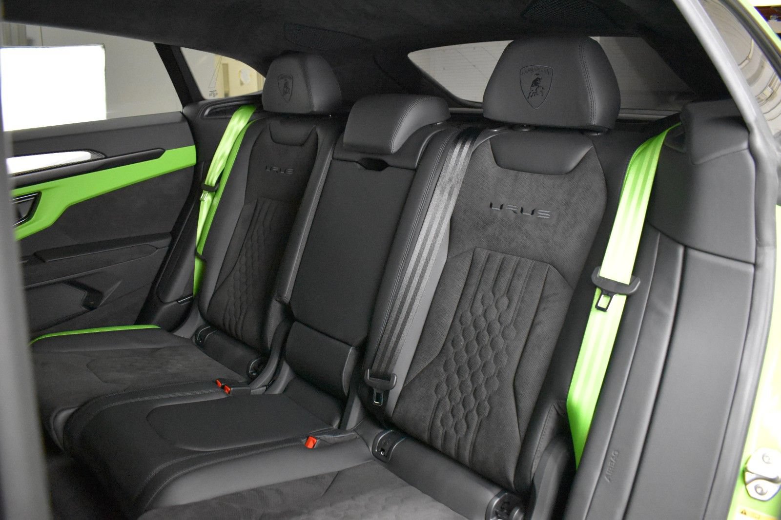 Used 2024 Lamborghini Urus S AWD/4WD image 25