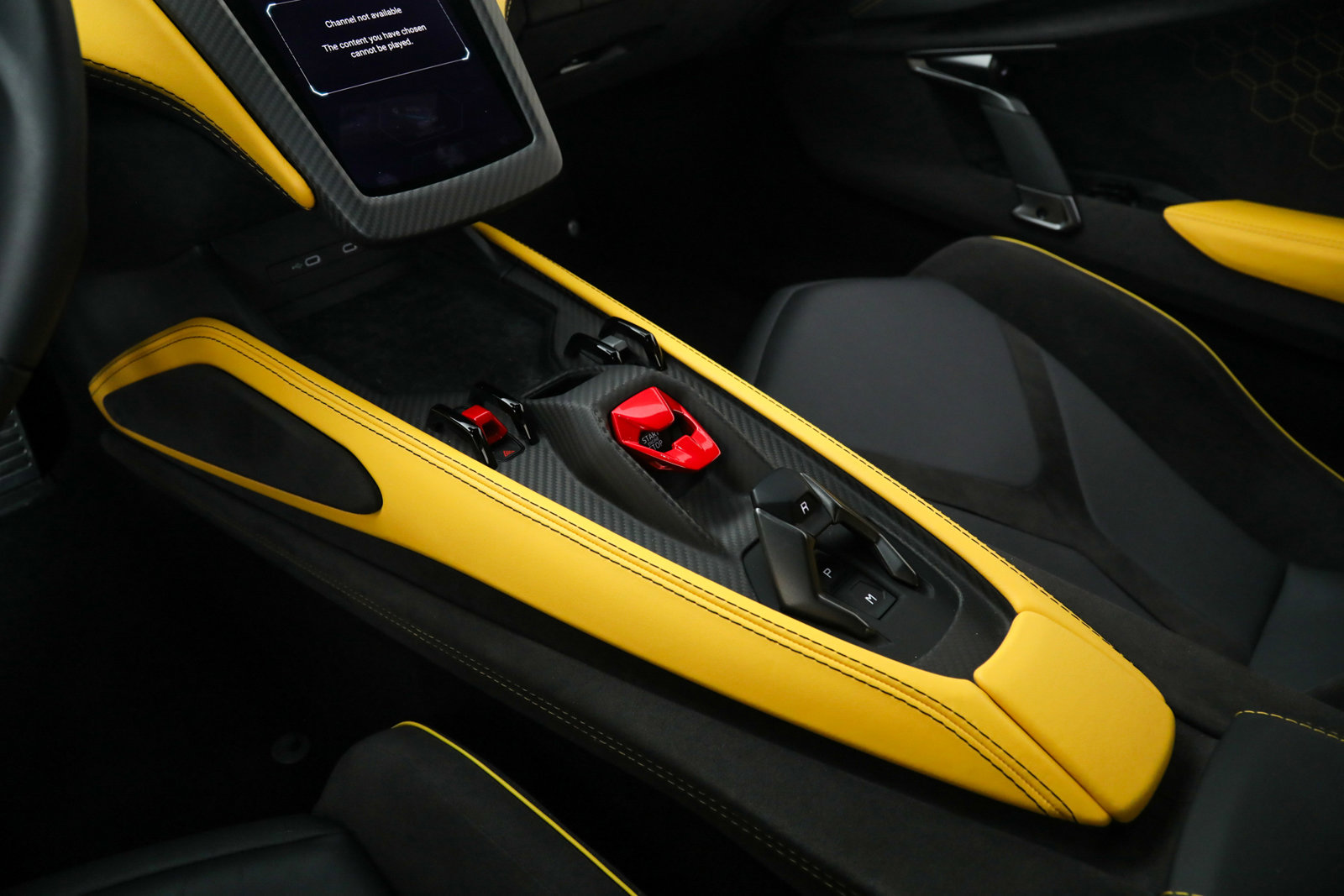 Used 2024 Lamborghini Revuelto image 31