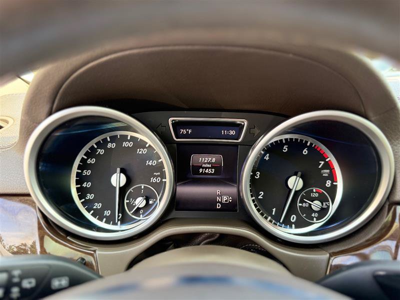 Used 2015 Mercedes-Benz GL 450 4MATIC image 39