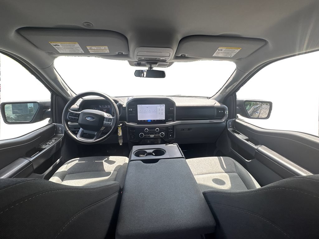 Used 2025 Ford F150 XLT w/ Equipment Group 301A Standard AWD/4WD image 13