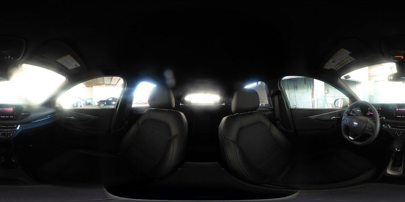 Used 2025 Buick Envista Preferred image 42