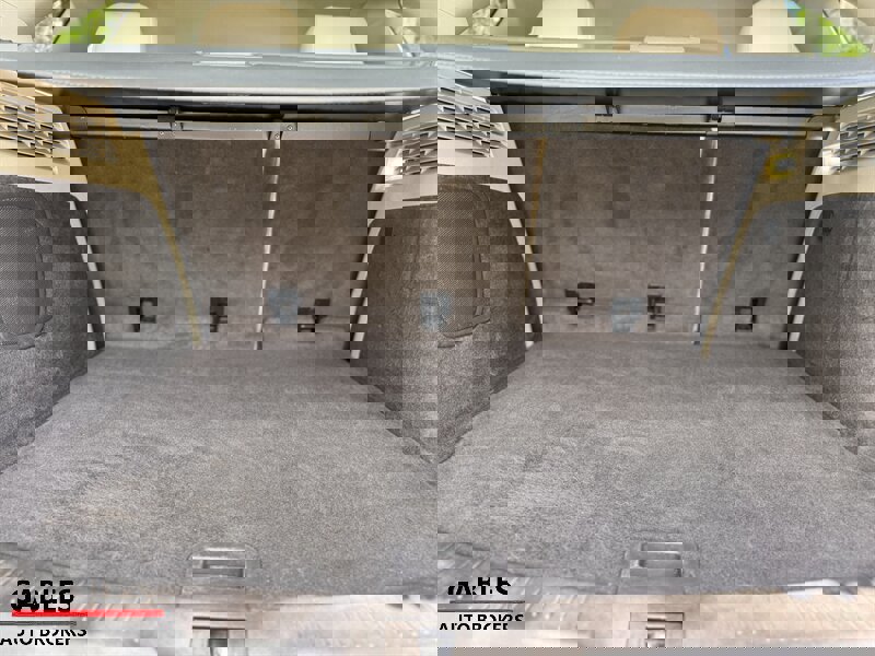 Used 2017 Lincoln MKC Premiere image 30