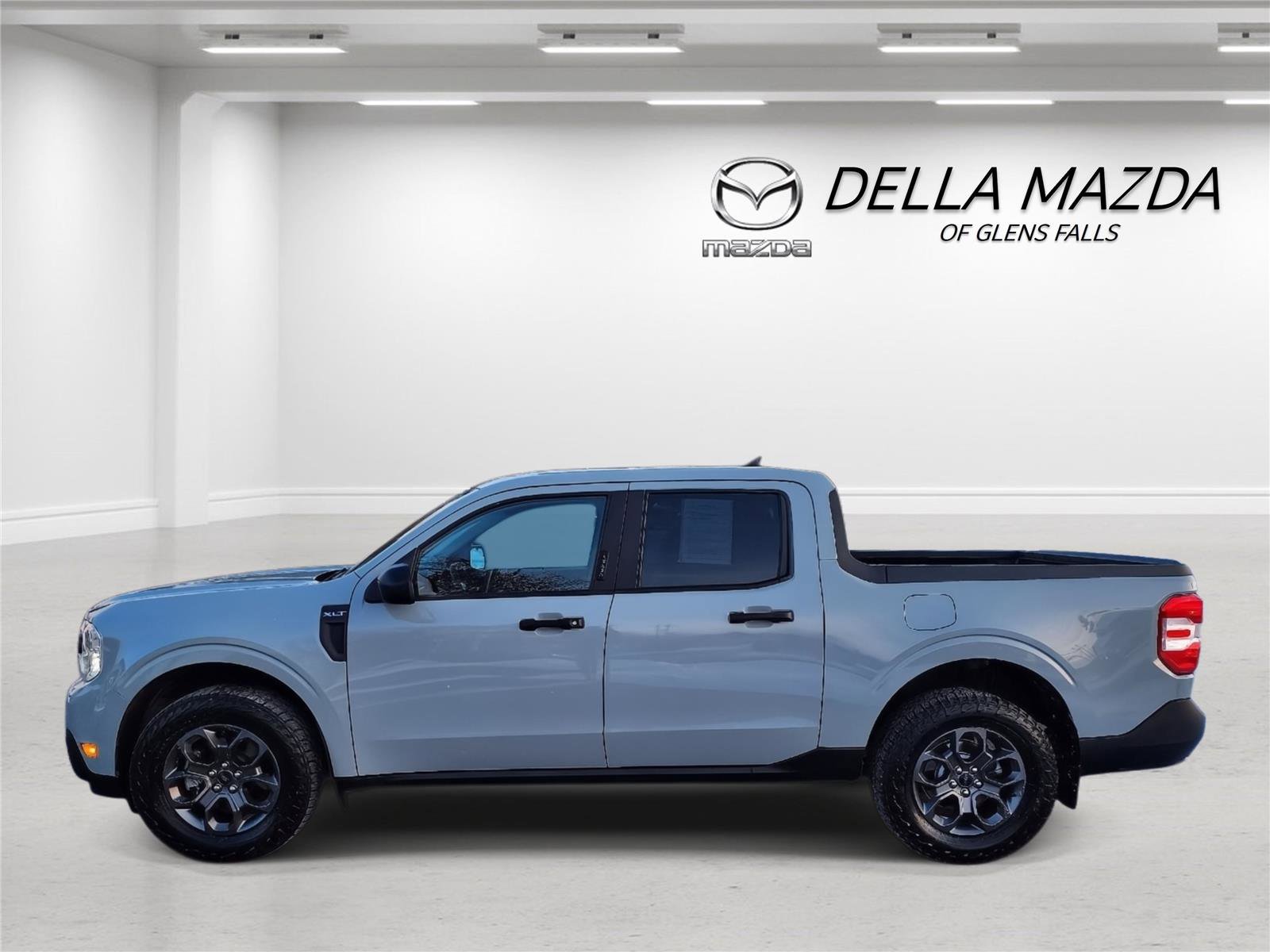 Used 2023 Ford Maverick XLT w/ Equipment Group 300A Standard image 2