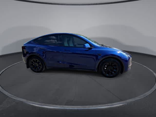 Used 2021 Tesla Model Y Long Range AWD/4WD image 9
