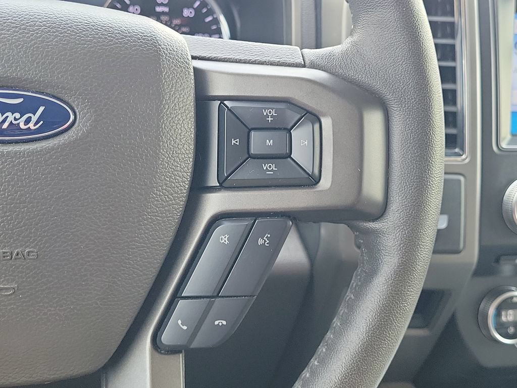 Used 2018 Ford Expedition XLT w/ Equipment Group 202A RWD image 25