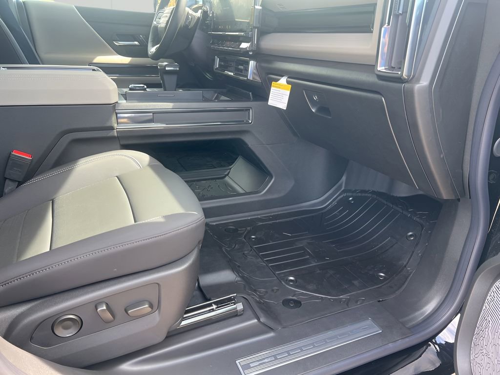 New 2026 GMC Hummer EV 4x4 Crew Cab image 16