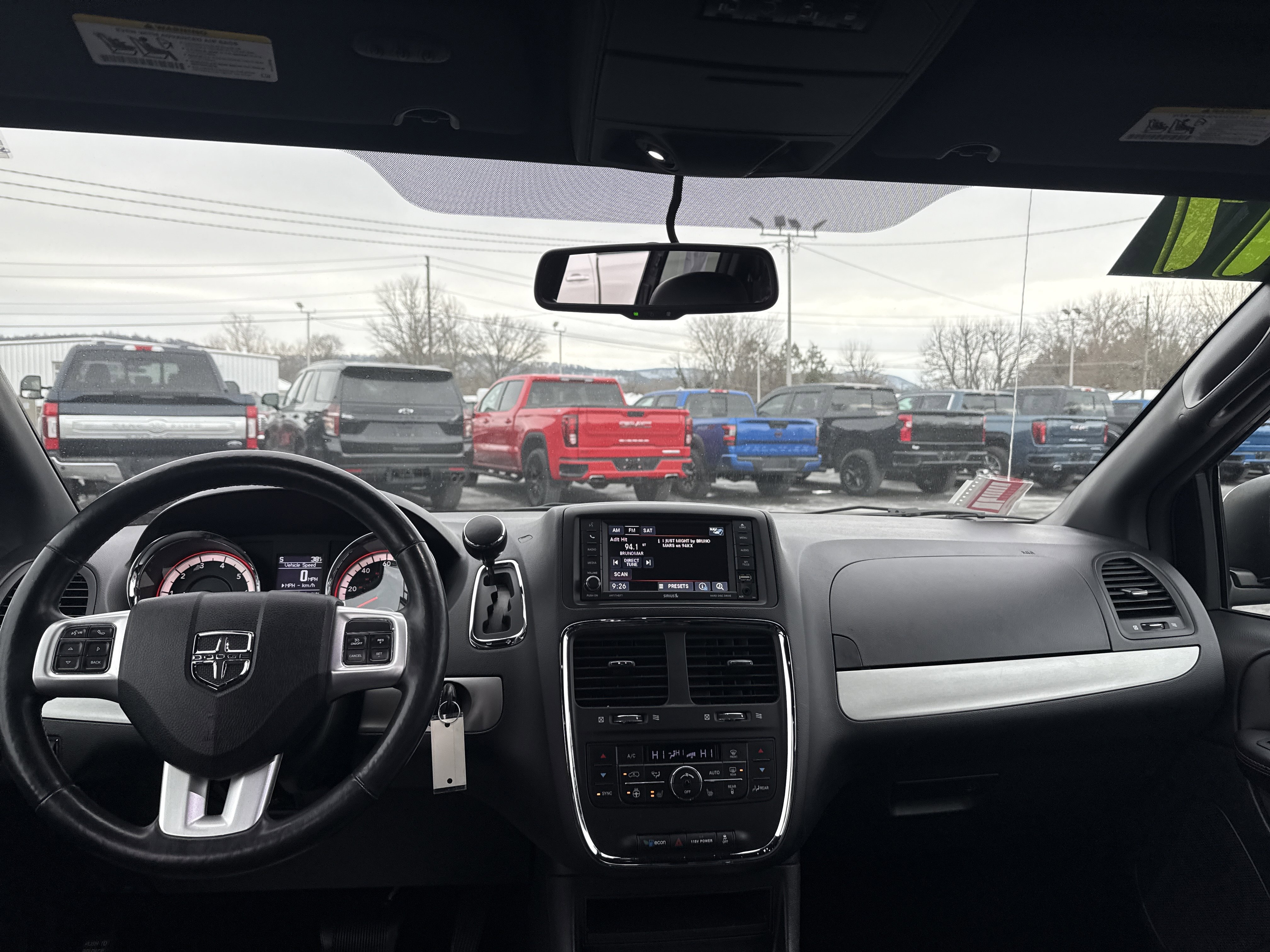 Used 2017 Dodge Grand Caravan GT image 15