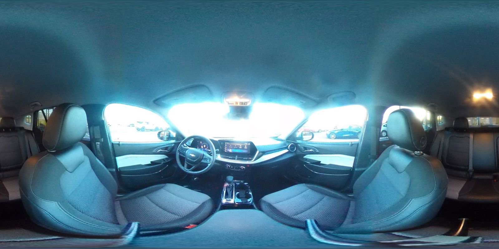 Used 2025 Chevrolet Trax LT image 41