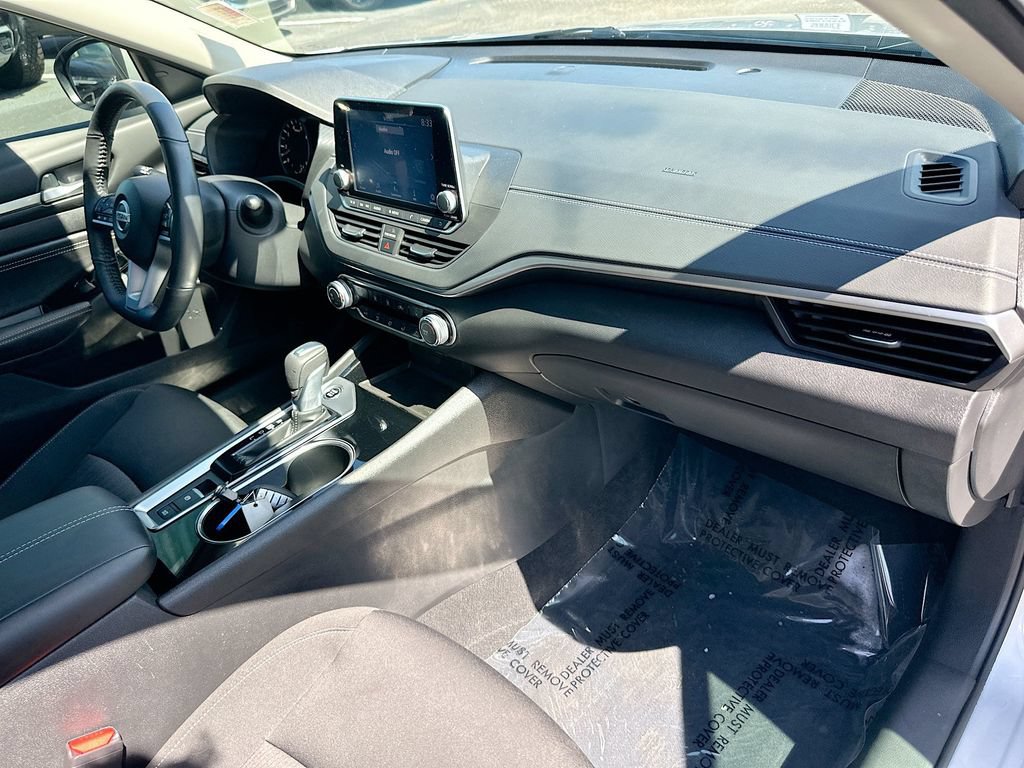 Used 2021 Nissan Altima 2.5 SV w/ SV Premium Package FWD image 28