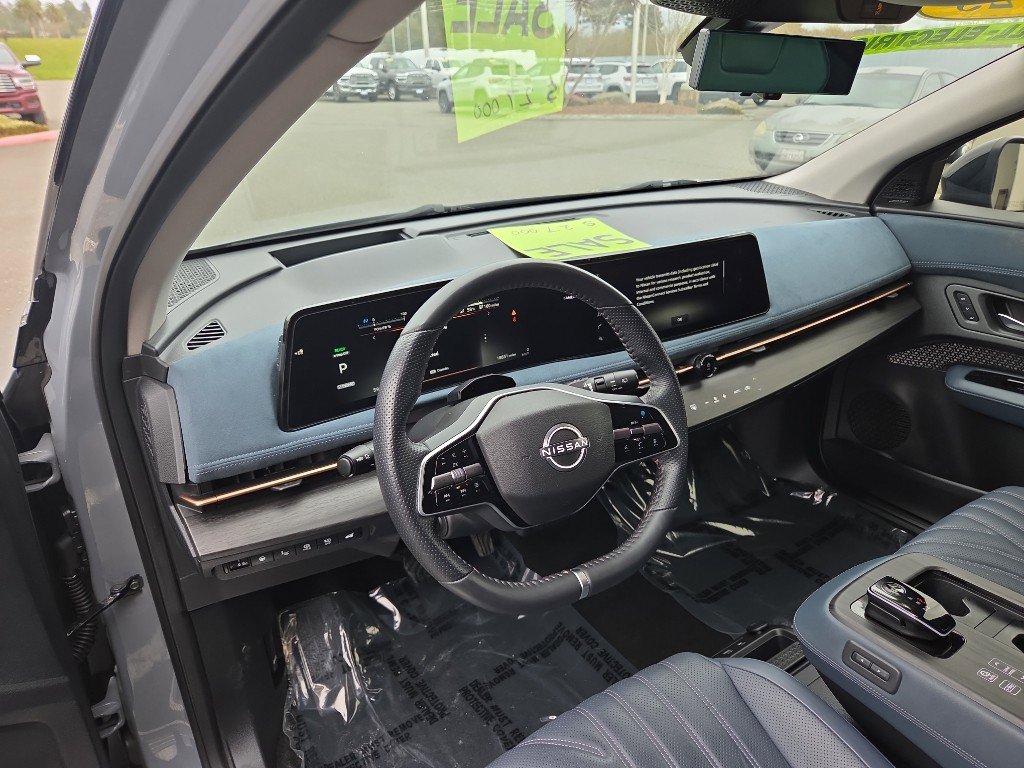 Used 2023 Nissan Ariya image 8