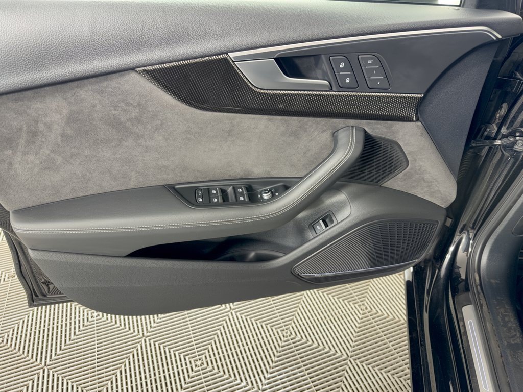 Used 2019 Audi S4 Prestige AWD/4WD image 14