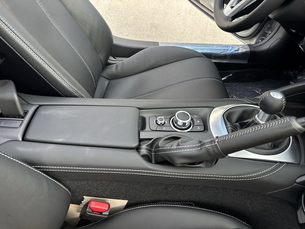 New 2026 MAZDA MX-5 Miata Grand Touring image 35