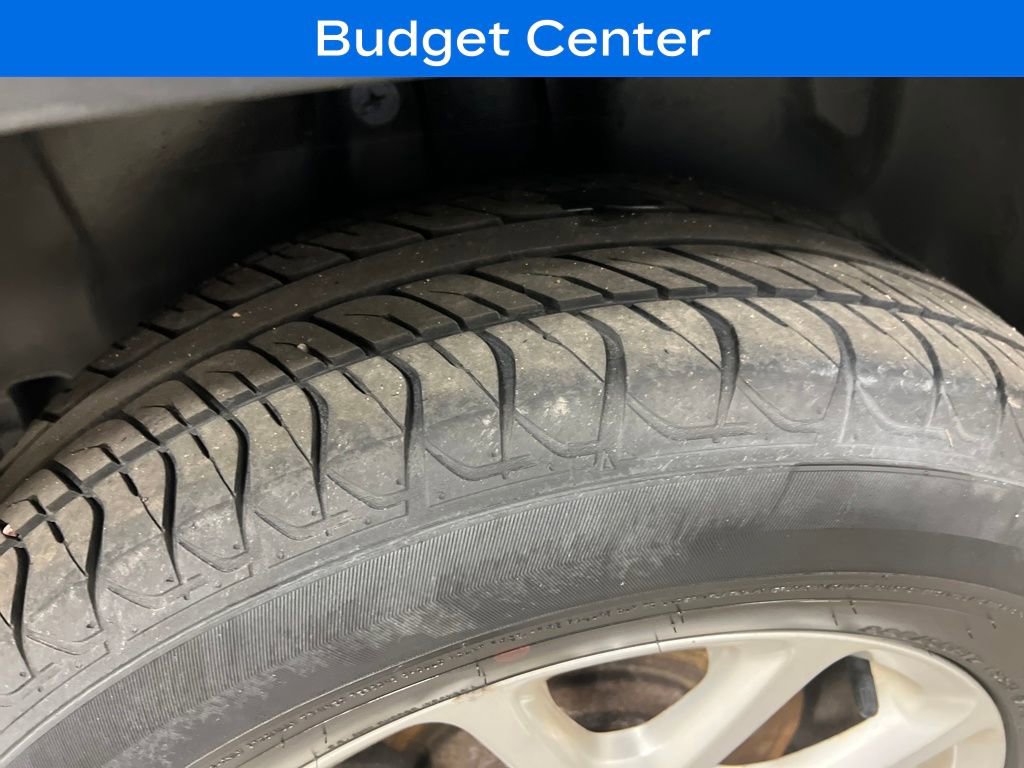 Used 2014 Jeep Cherokee Latitude w/ Cold Weather Group image 10