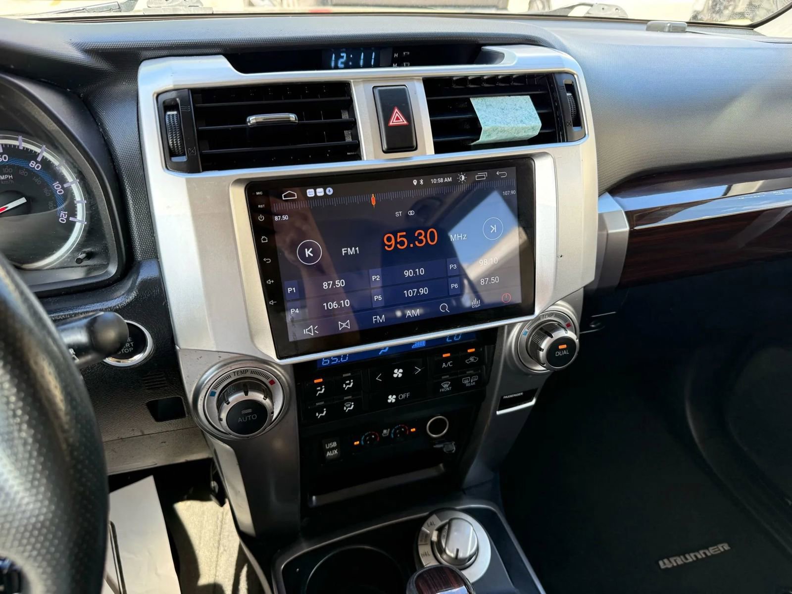 Used 2018 Toyota 4Runner Limited AWD/4WD image 10