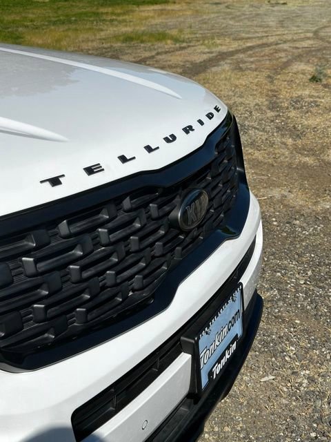Used 2021 Kia Telluride SX w/ SX Prestige Package AWD/4WD image 3