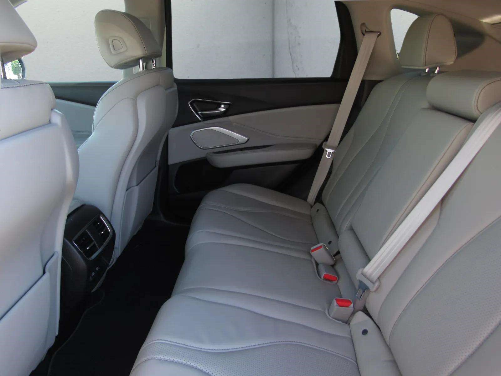 Used 2021 Acura RDX w/ Technology Package FWD image 15