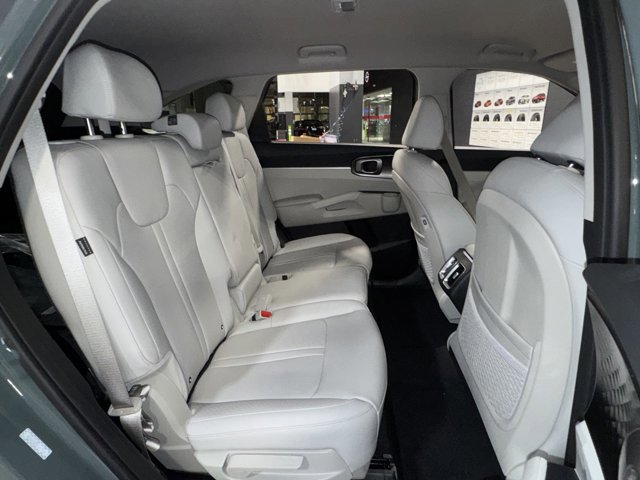 New 2026 Kia Sorento EX AWD/4WD image 8
