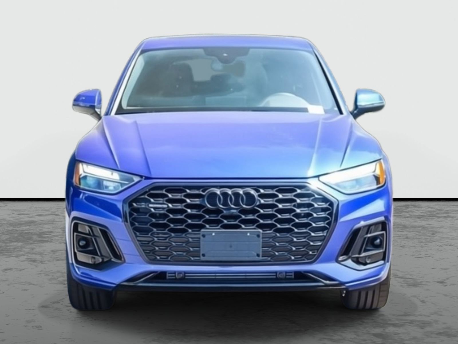 New 2025 Audi Q5 2.0T Premium Plus AWD/4WD image 2