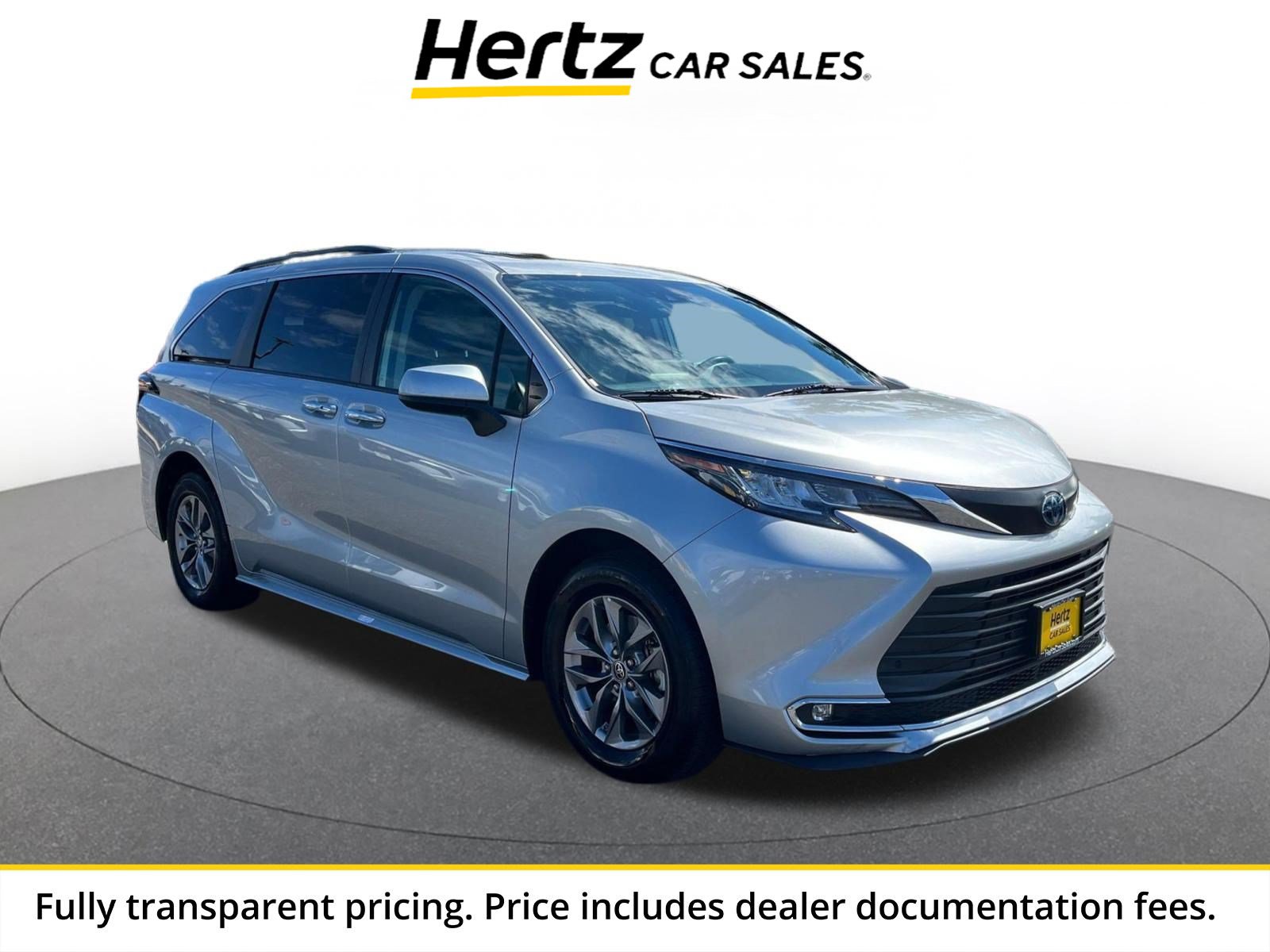 Used 2023 Toyota Sienna XLE