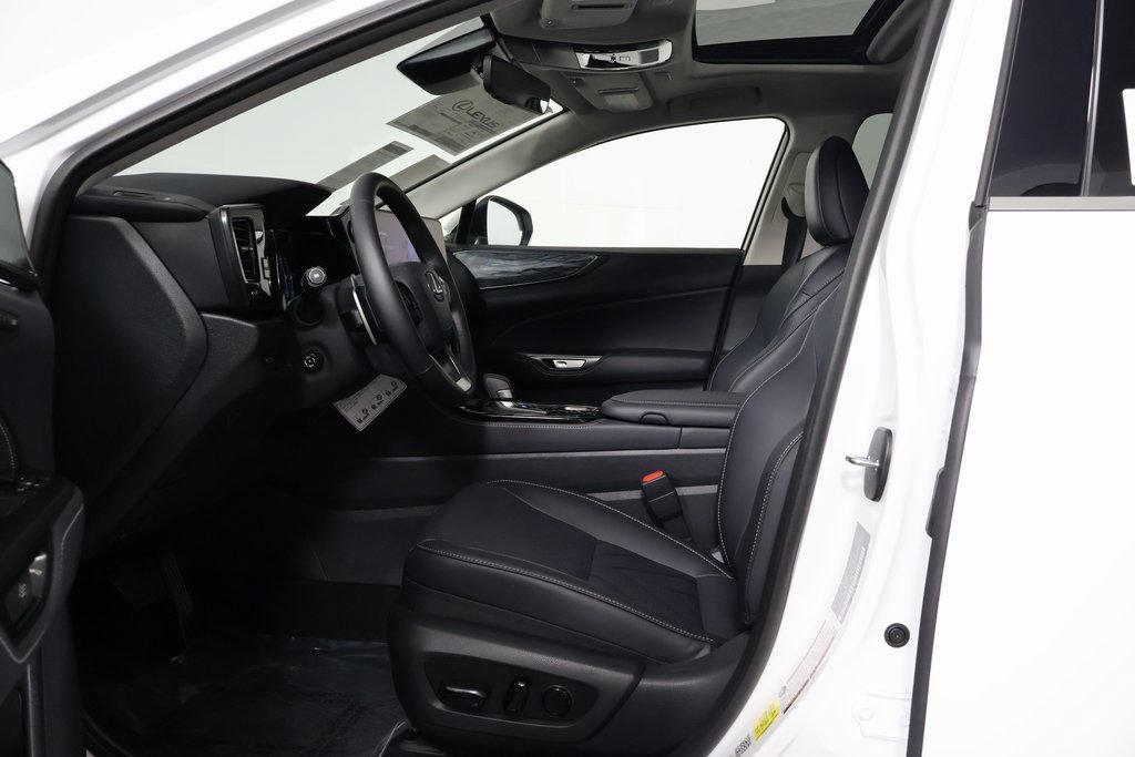 New 2026 Lexus NX 450h+ AWD w/ Luxury Package image 5
