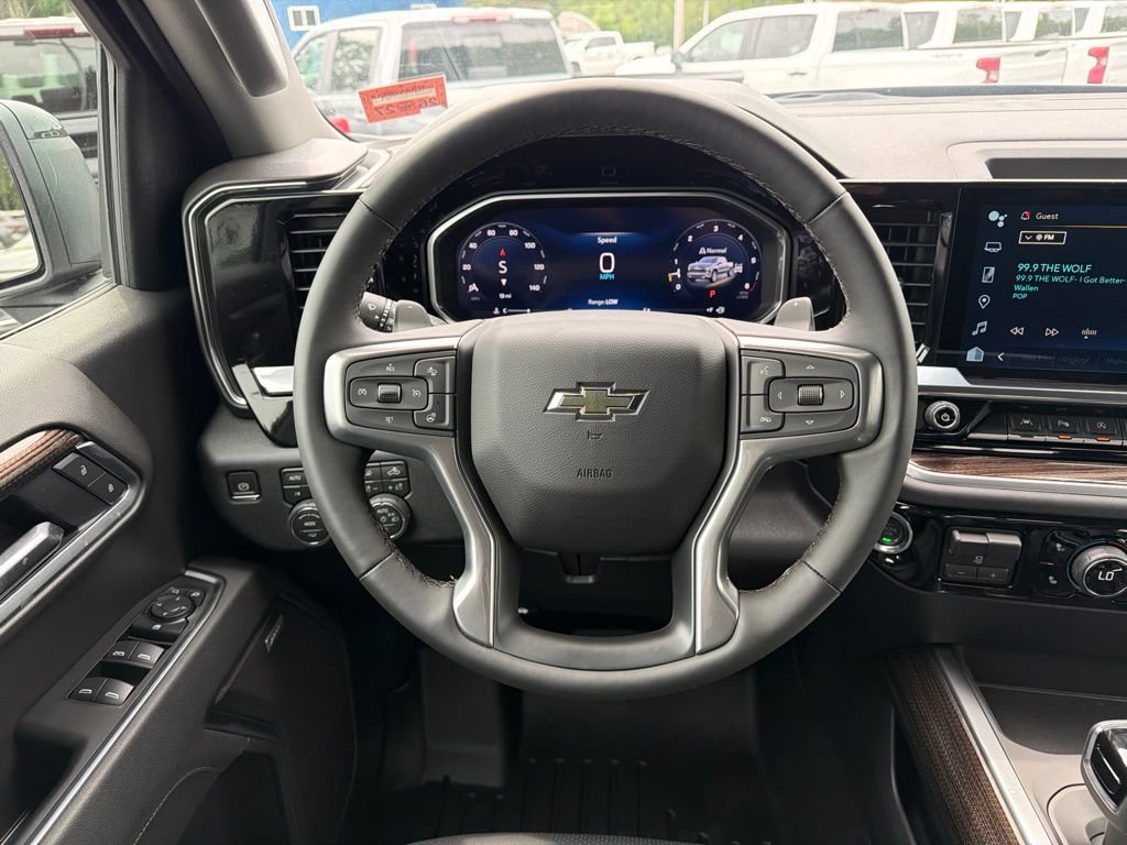 New 2026 Chevrolet Silverado 1500 RST AWD/4WD image 11