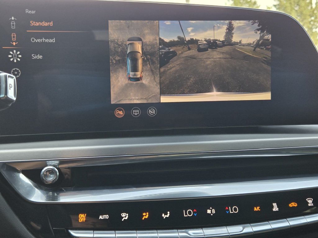 Certified 2024 Cadillac Lyriq Luxury RWD image 12