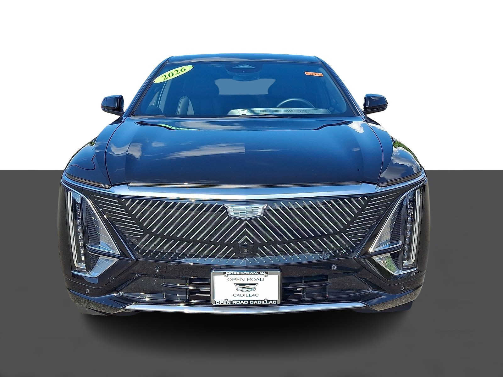 Used 2026 Cadillac Lyriq Luxury AWD/4WD image 2