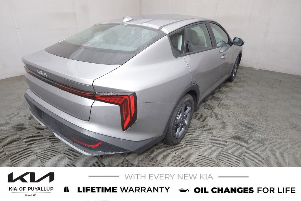 New 2025 Kia K4 LXS image 5