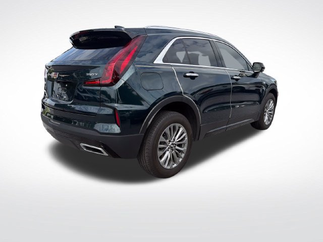 Certified 2025 Cadillac XT4 Premium Luxury FWD image 5
