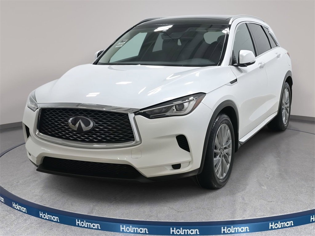 Certified 2023 INFINITI QX50 Luxe image 2