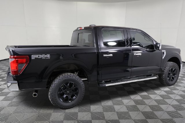 New 2026 Ford F150 XLT w/ Equipment Group 302A MID AWD/4WD image 4