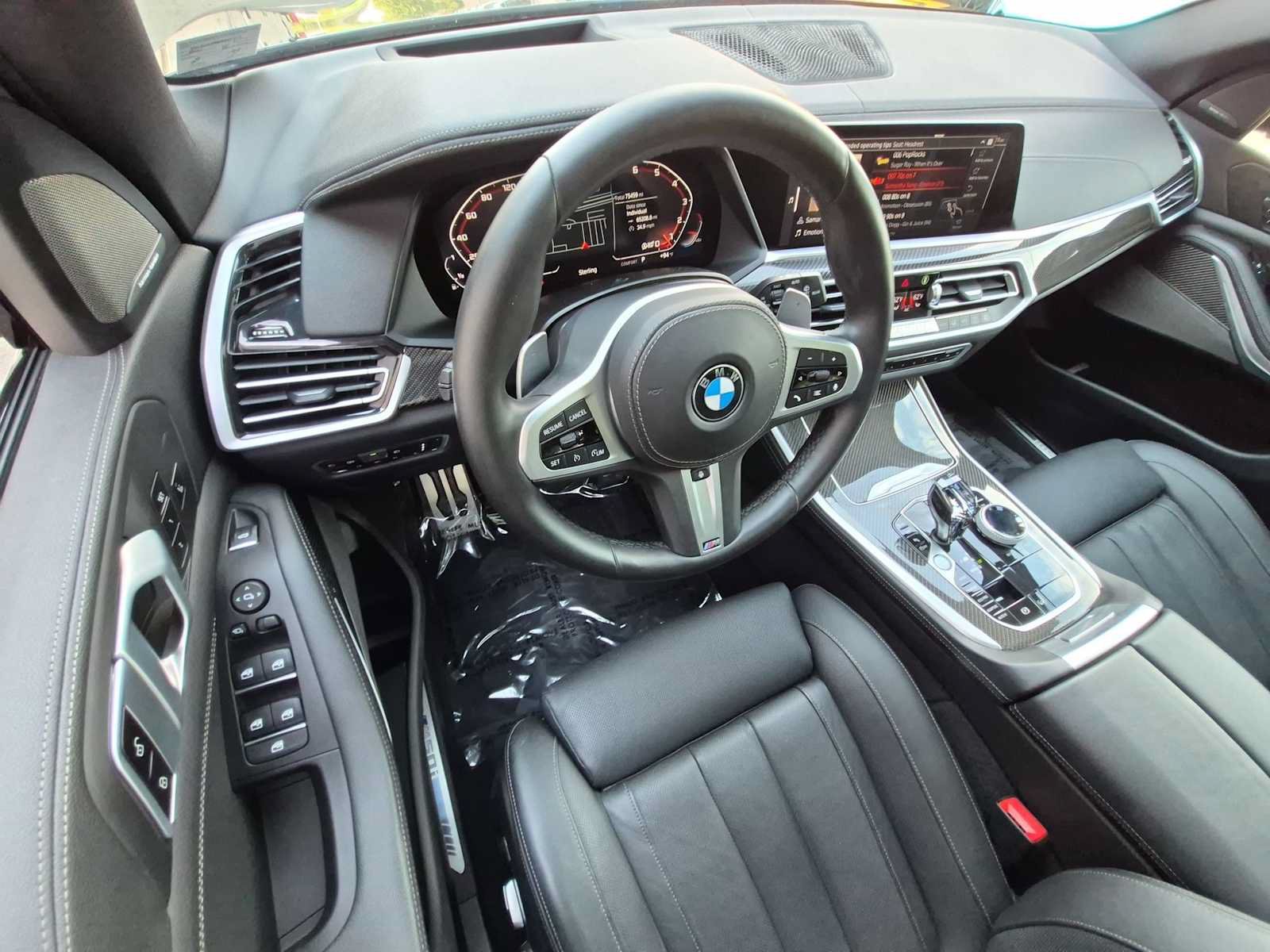 Used 2021 BMW X5 M50i w/ Premium Package AWD/4WD image 10